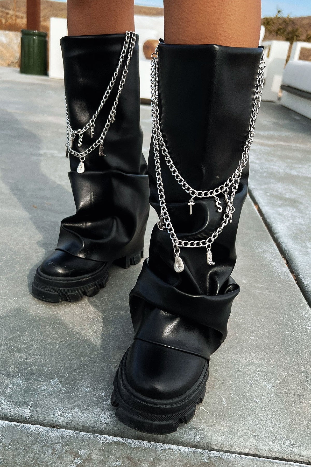 Zehr Boots - Black